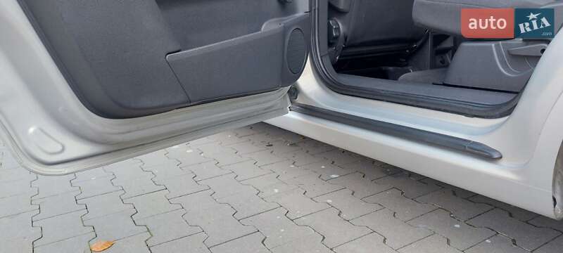 Минивэн Opel Zafira 2007 в Белой Церкви