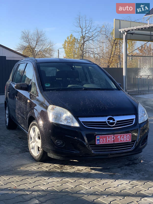 Мінівен Opel Zafira 2009 в Луцьку фото Мінівен Opel Zafira 2009 в Луцьку