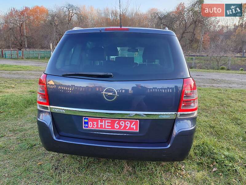 Минивэн Opel Zafira 2009 в Клевани фото 13 Минивэн Opel Zafira 2009 в Клевани