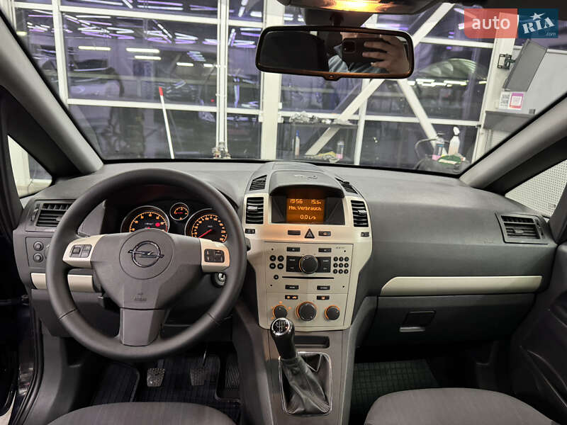 Минивэн Opel Zafira 2009 в Луцке фото 15 Минивэн Opel Zafira 2009 в Луцке