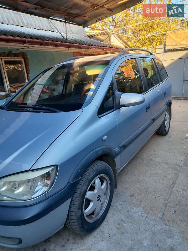 Opel Zafira 2001 Opel Zafira 2001