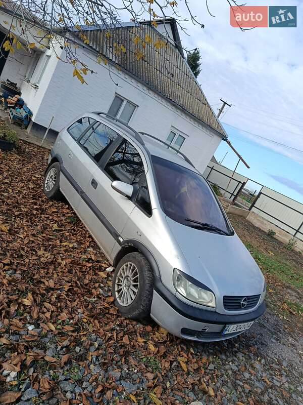 Минивэн Opel Zafira 2000 в Киеве фото 4 Минивэн Opel Zafira 2000 в Киеве