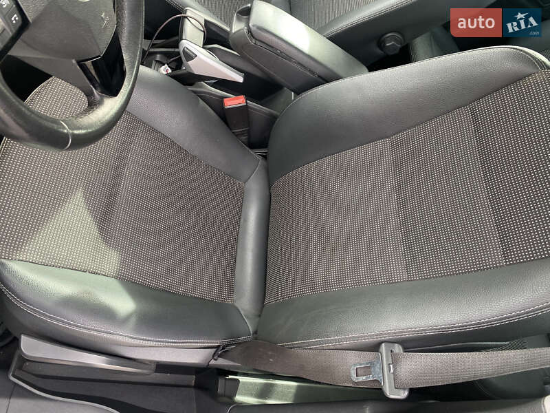 Минивэн Opel Zafira 2010 в Ивано-Франковске