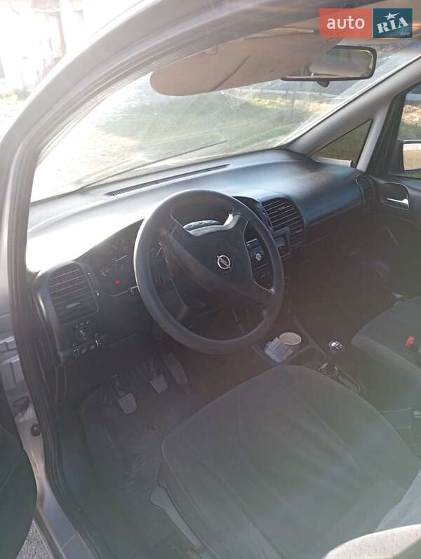 Минивэн Opel Zafira 2001 в Солотвине фото 5 Минивэн Opel Zafira 2001 в Солотвине