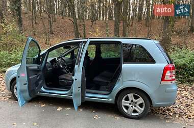Минивэн Opel Zafira 2009 в Ужгороде