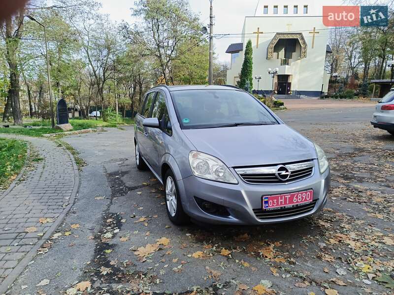 Мінівен Opel Zafira 2009 в Києві фото 3 Мінівен Opel Zafira 2009 в Києві