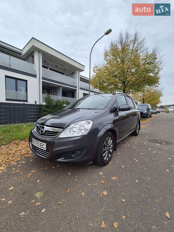 Минивэн Opel Zafira 2011 в Львове фото 8 Минивэн Opel Zafira 2011 в Львове