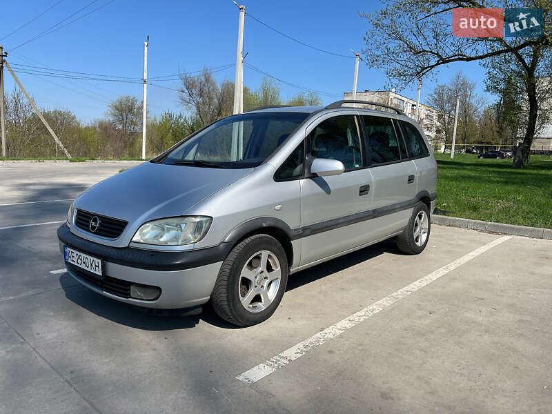 Opel Zafira 2001