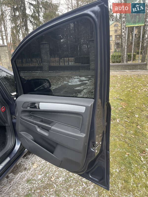 Минивэн Opel Zafira 2007 в Конотопе