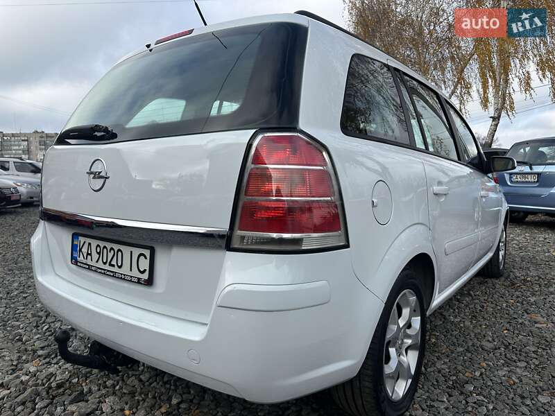 Мінівен Opel Zafira 2006 в Смілі
