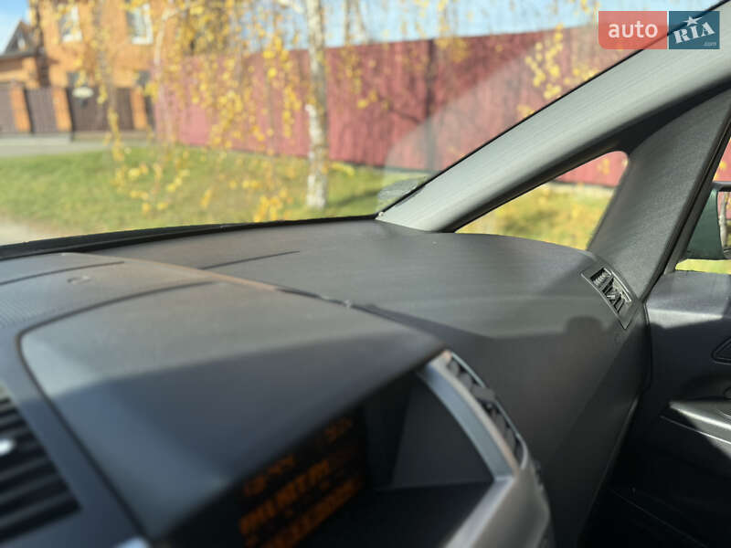 Минивэн Opel Zafira 2009 в Борисполе