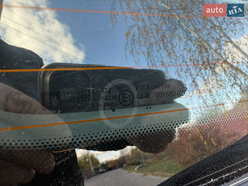 Минивэн Opel Zafira 2009 в Борисполе