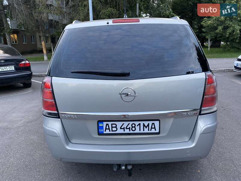Минивэн Opel Zafira 2007 в Виннице