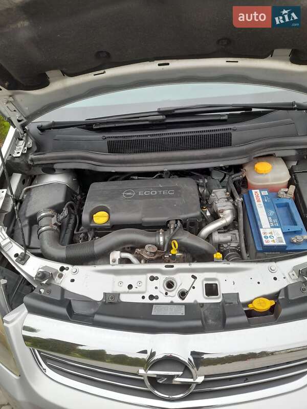 Минивэн Opel Zafira 2010 в Бучаче фото 5 Минивэн Opel Zafira 2010 в Бучаче