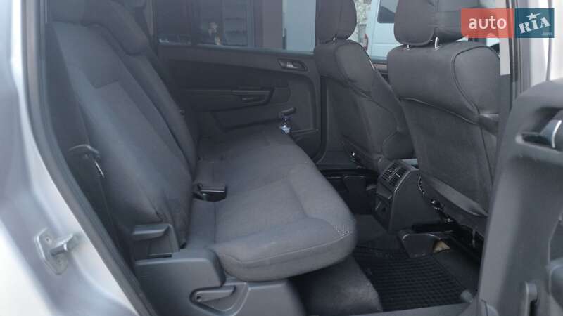 Минивэн Opel Zafira 2005 в Надворной фото 11 Минивэн Opel Zafira 2005 в Надворной
