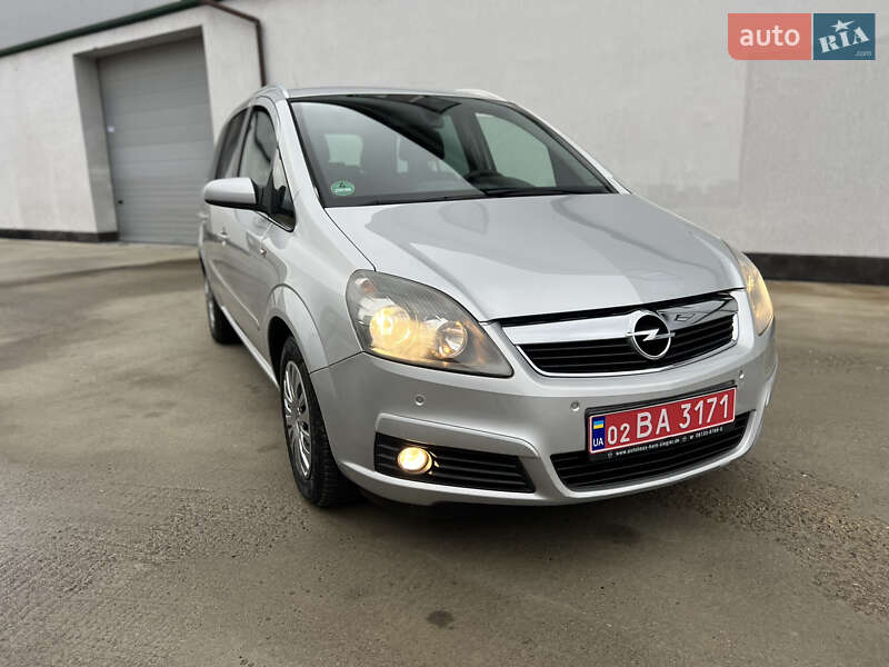 Минивэн Opel Zafira 2007 в Виннице