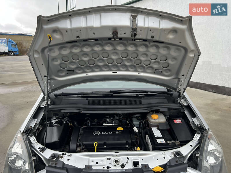 Минивэн Opel Zafira 2007 в Виннице