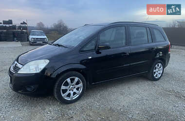 Минивэн Opel Zafira 2008 в Ивано-Франковске