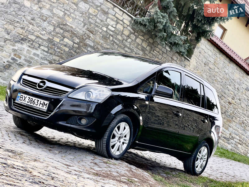 Минивэн Opel Zafira 2009 в Каменец-Подольском