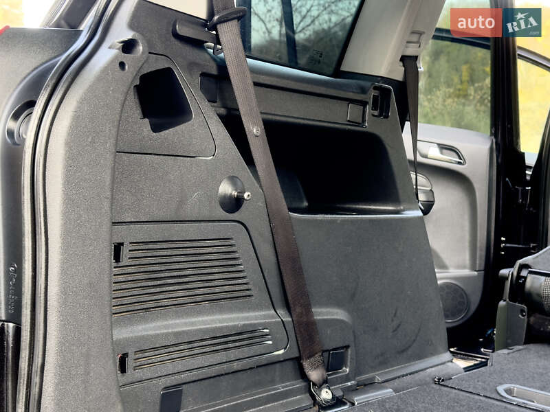 Минивэн Opel Zafira 2009 в Каменец-Подольском