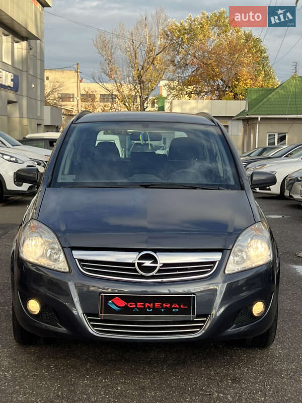 Минивэн Opel Zafira 2008 в Одессе фото 5 Минивэн Opel Zafira 2008 в Одессе