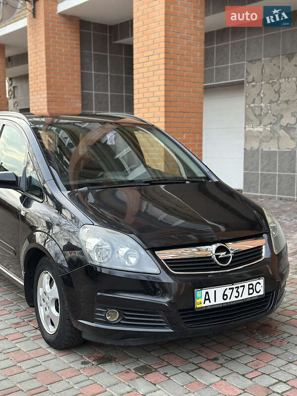 Минивэн Opel Zafira 2007 в Белой Церкви