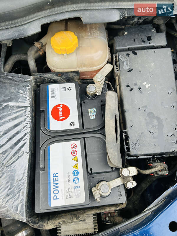 Мінівен Opel Zafira 2010 в Теребовлі