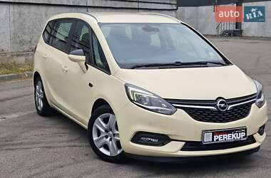 Мінівен Opel Zafira 2017 в Києві