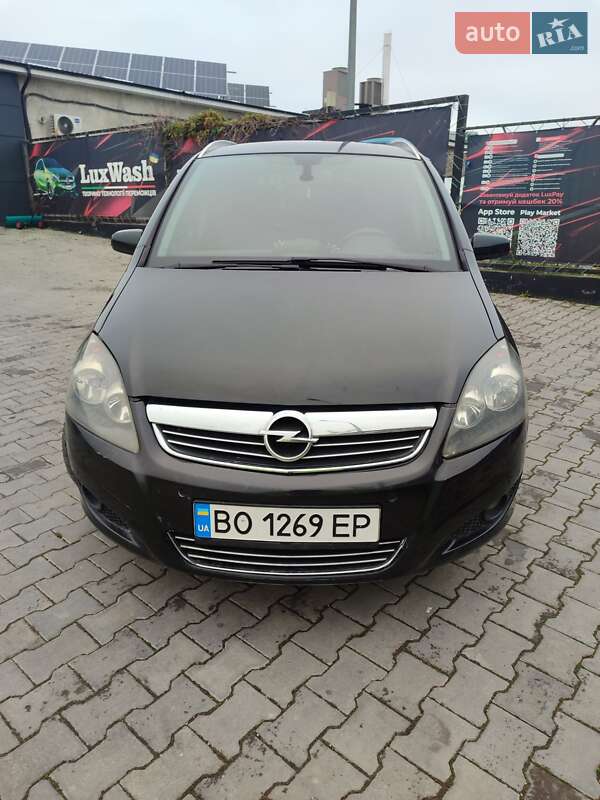 Минивэн Opel Zafira 2008 в Теребовле
