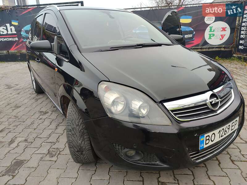 Минивэн Opel Zafira 2008 в Теребовле