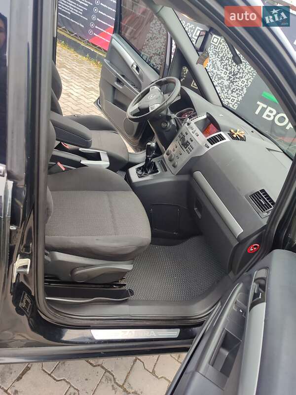 Минивэн Opel Zafira 2008 в Теребовле