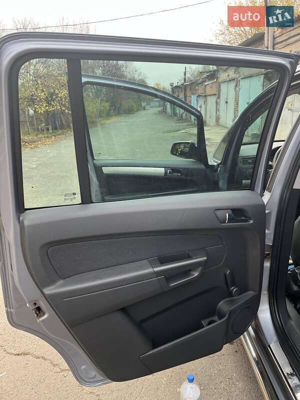 Мінівен Opel Zafira 2008 в Кривому Розі фото 15 Мінівен Opel Zafira 2008 в Кривому Розі