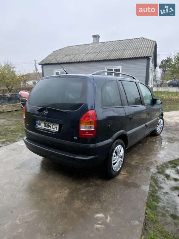 Минивэн Opel Zafira 2002 в Ковеле