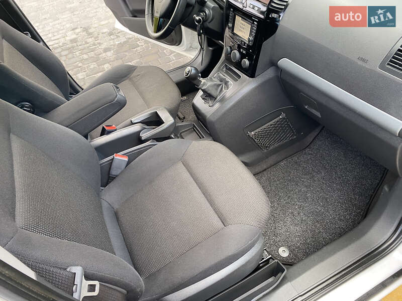 Минивэн Opel Zafira 2013 в Любомле фото 39 Минивэн Opel Zafira 2013 в Любомле