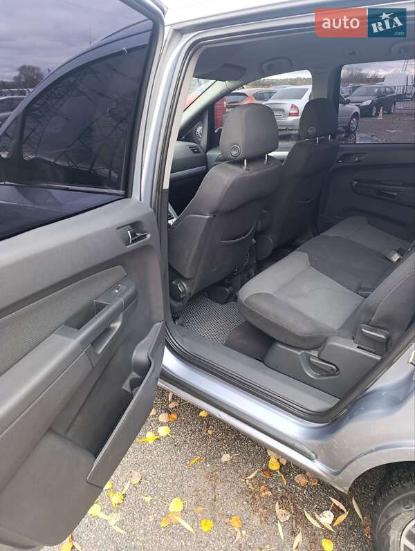 Минивэн Opel Zafira 2007 в Дергачах фото 5 Минивэн Opel Zafira 2007 в Дергачах