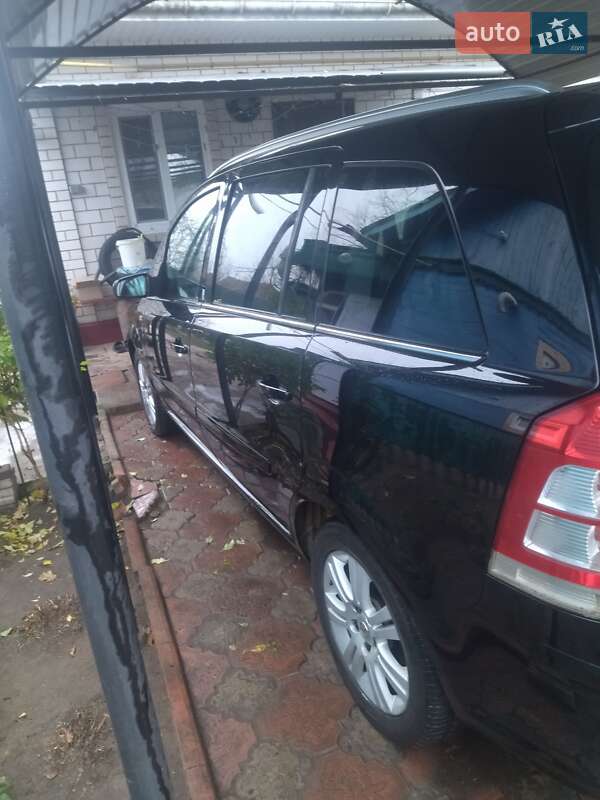 Минивэн Opel Zafira 2008 в Нежине фото 5 Минивэн Opel Zafira 2008 в Нежине