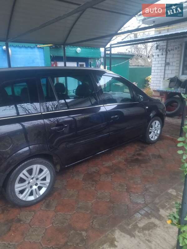 Минивэн Opel Zafira 2008 в Нежине фото 9 Минивэн Opel Zafira 2008 в Нежине