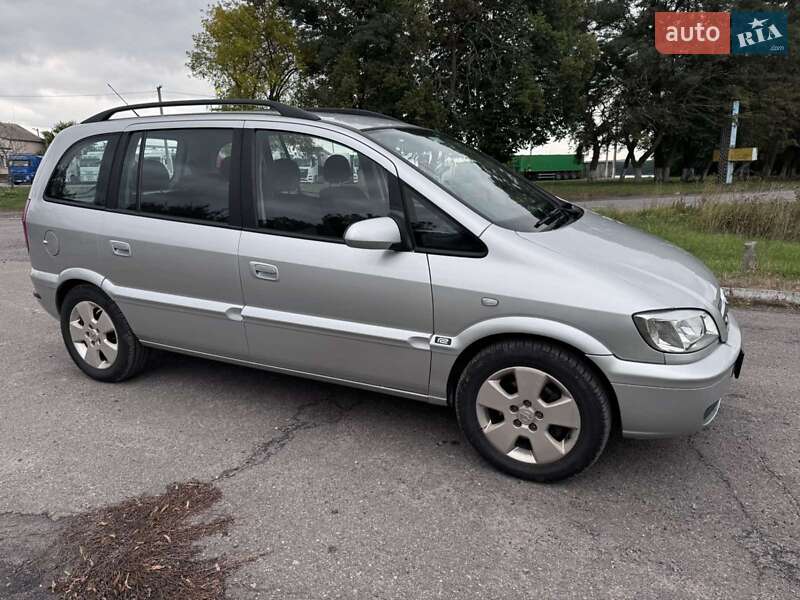 Минивэн Opel Zafira 2004 в Жмеринке