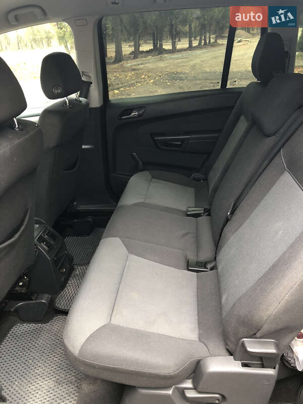 Минивэн Opel Zafira 2006 в Львове фото 8 Минивэн Opel Zafira 2006 в Львове