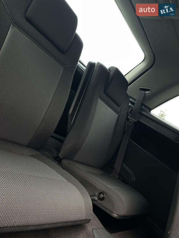 Мінівен Opel Zafira 2011 в Дрогобичі