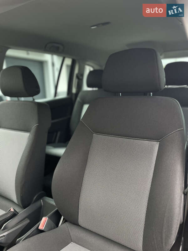 Мінівен Opel Zafira 2011 в Дрогобичі