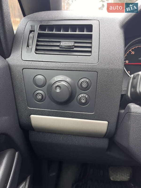 Минивэн Opel Zafira 2008 в Ирпене фото 25 Минивэн Opel Zafira 2008 в Ирпене