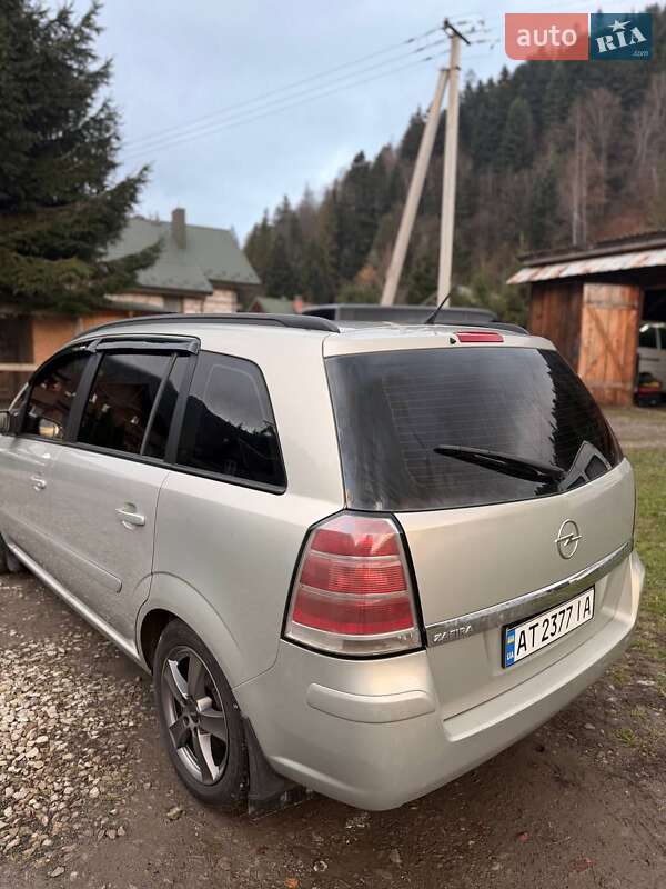 Минивэн Opel Zafira 2005 в Яремче фото 2 Минивэн Opel Zafira 2005 в Яремче