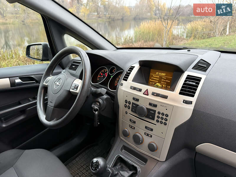 Мінівен Opel Zafira 2008 в Білій Церкві