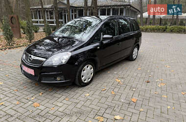 Минивэн Opel Zafira 2007 в Луцке