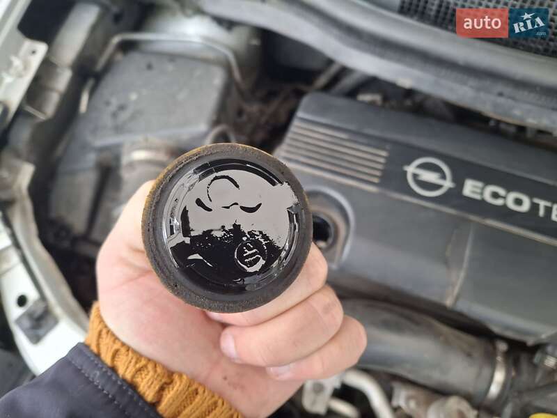 Мінівен Opel Zafira 2010 в Луцьку фото 3 Мінівен Opel Zafira 2010 в Луцьку