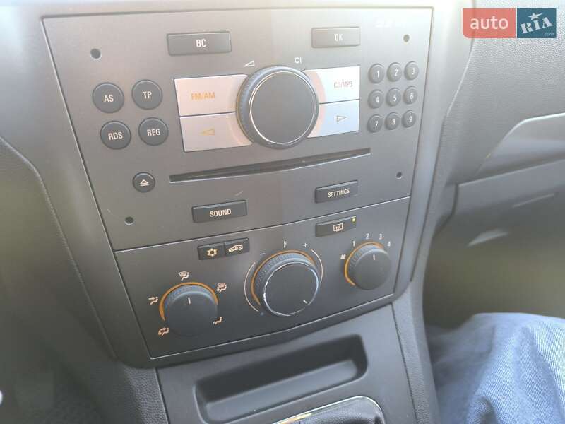 Минивэн Opel Zafira 2007 в Красилове фото 21 Минивэн Opel Zafira 2007 в Красилове