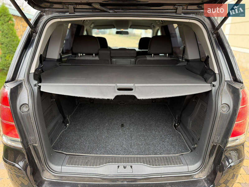 Минивэн Opel Zafira 2007 в Могилев-Подольске фото 19 Минивэн Opel Zafira 2007 в Могилев-Подольске