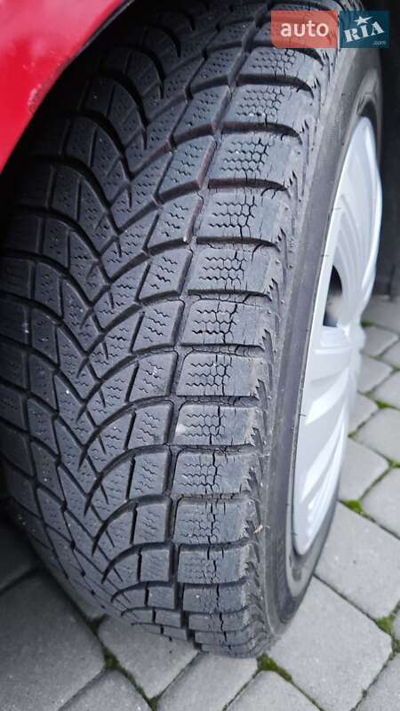 Мінівен Opel Zafira 2006 в Рівному