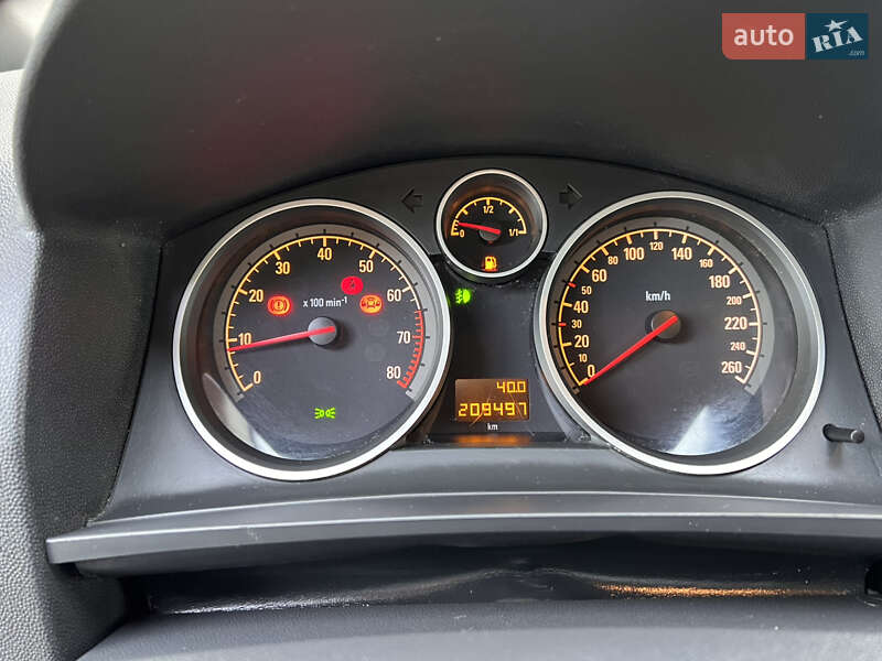 Мінівен Opel Zafira 2008 в Луцьку